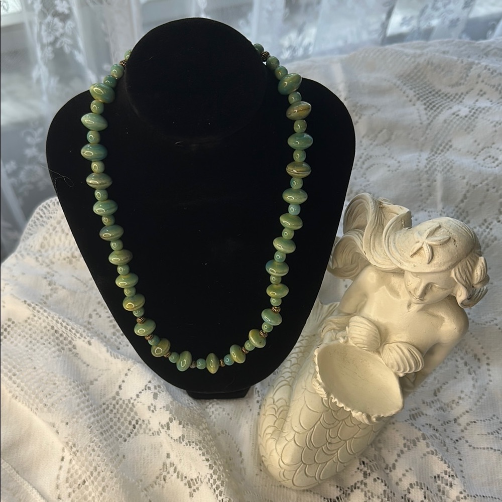 Elegant Green Beaded Necklace